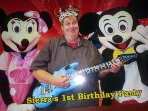 Dave Holl - Party Time Hawaii's Top Clown Dave Holl - Owner of Party Time Hawaii