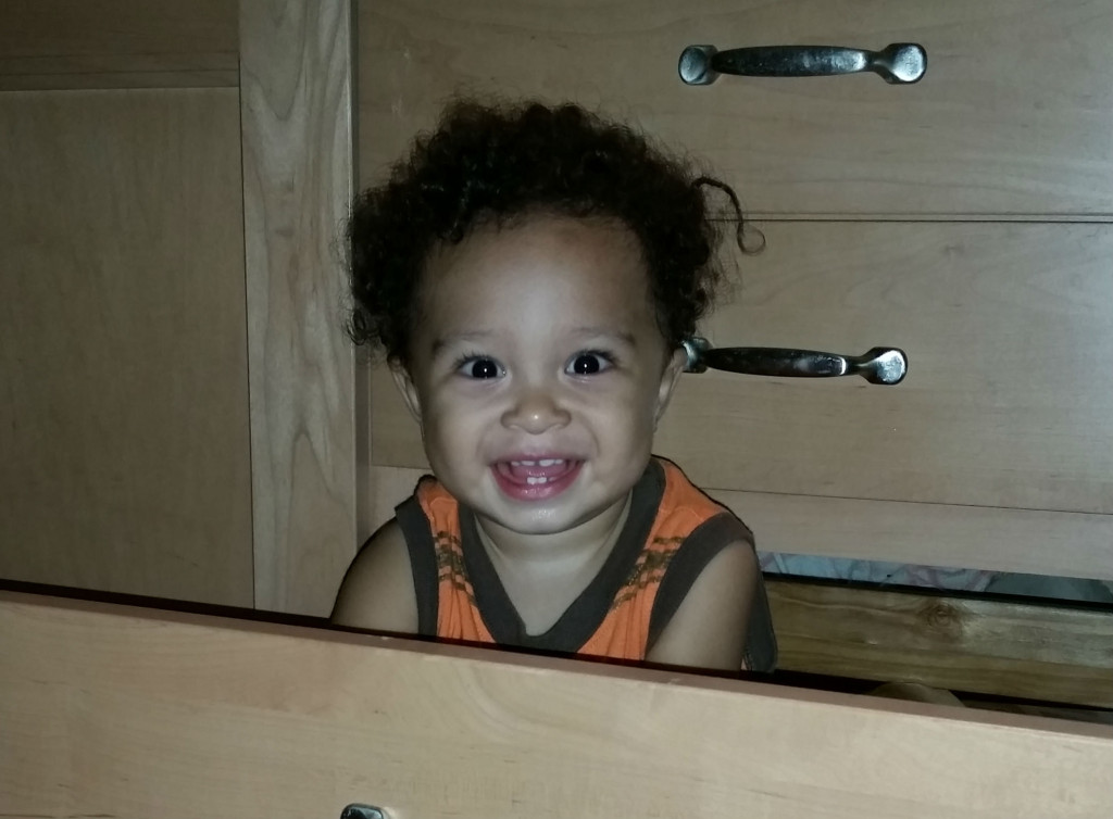 Kids have fun with Party Time Hawaii Nohelani-In-The-Box